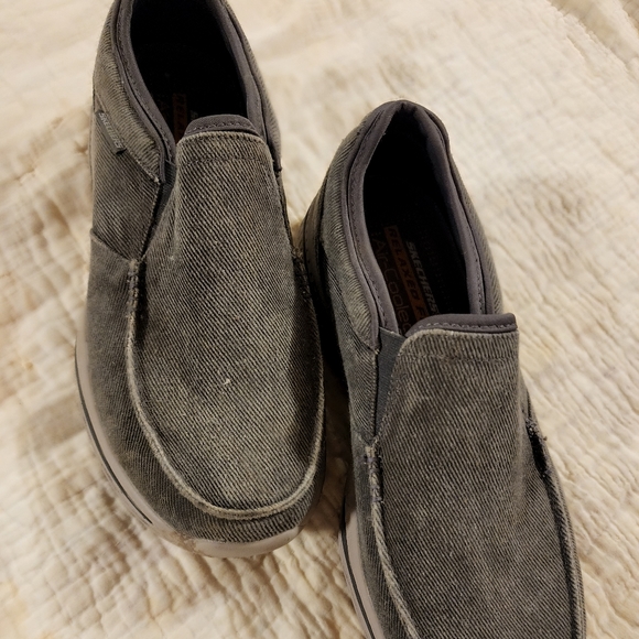 Men's Skechers Casual Walking Shoe 8.5 Memory Foam - Picture 2 of 7